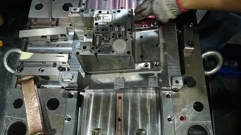 塑胶模具批发：规格参数解析与选型要点