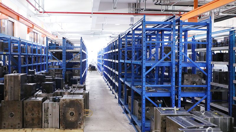 大型塑胶模具定制：五大关键点，助您精准选型**